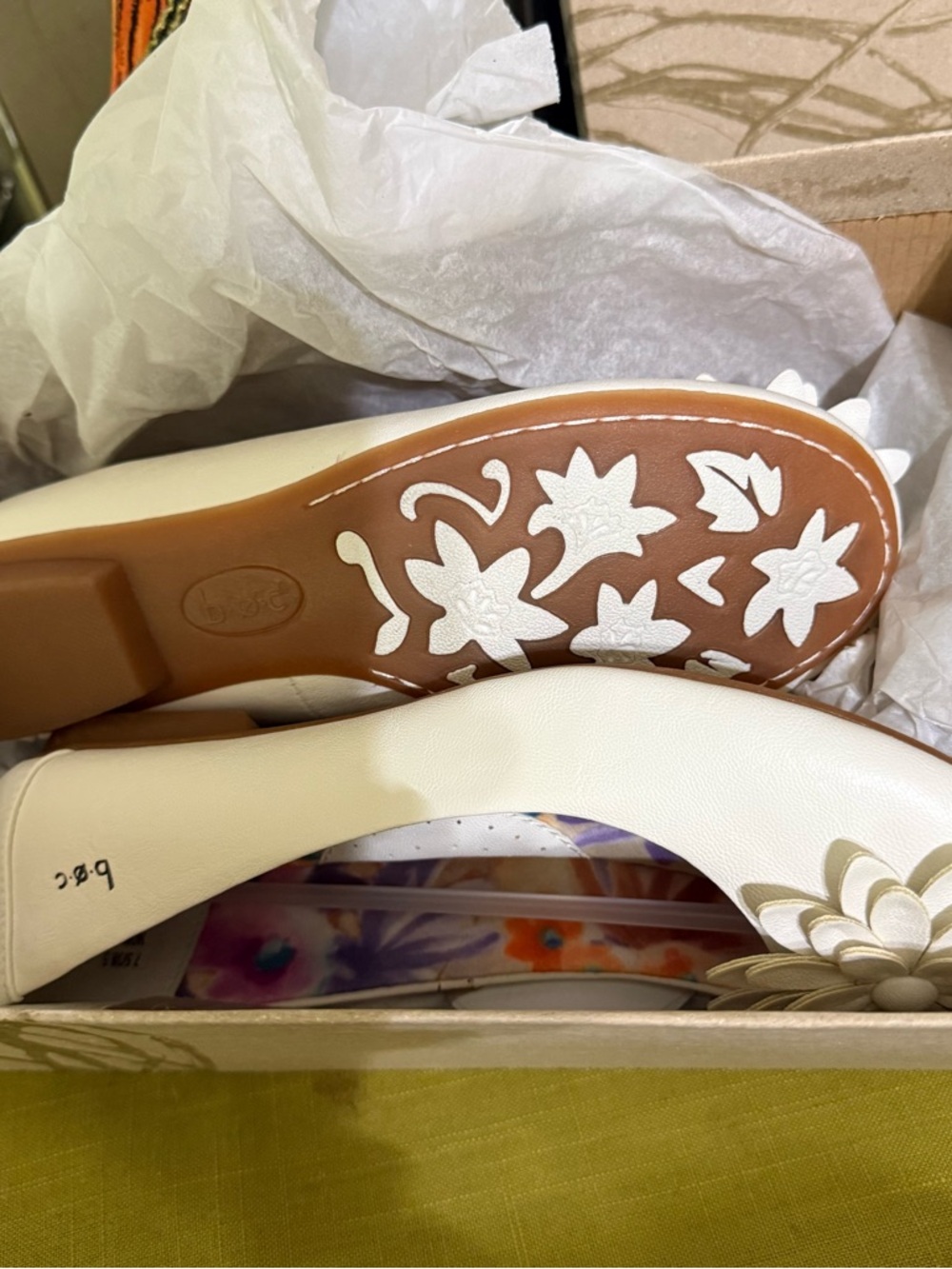 b.o.c. Cream Floral Applique Ballet Flats - Picture 3 of 16
